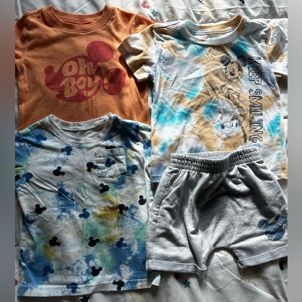 Mickey Mouse bundle